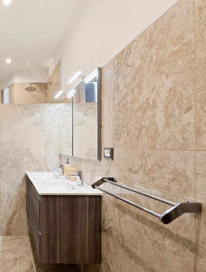 Cinque Terre The Arcade Apartment - Two Bathrooms ลาสเปเซีย ภายนอก รูปภาพ
